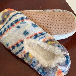 Vera Bradley slippers